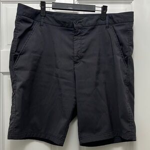 Fila Sport Striped Flat Front Golf Chino Shorts - Size 40